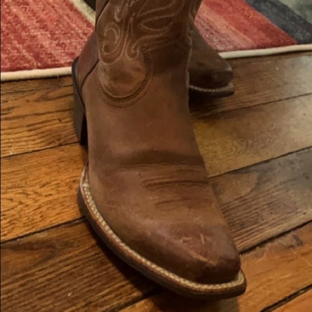 Ariat Legend boot